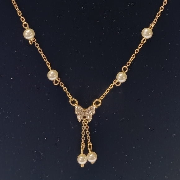 Jewelry - Pearl Gold Butterfly Pendant Necklace Rhinestones 90s Fairycore Dainty Whimsy